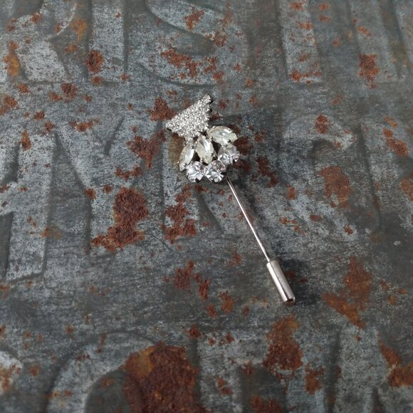 Vintage Austrian Crystal Stickpin Brooch by Continental on Original Card - Picture 6 of 15